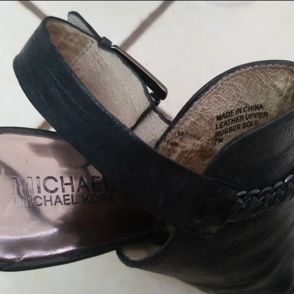 MICHAEL KORS leather open toe heels chain hooded